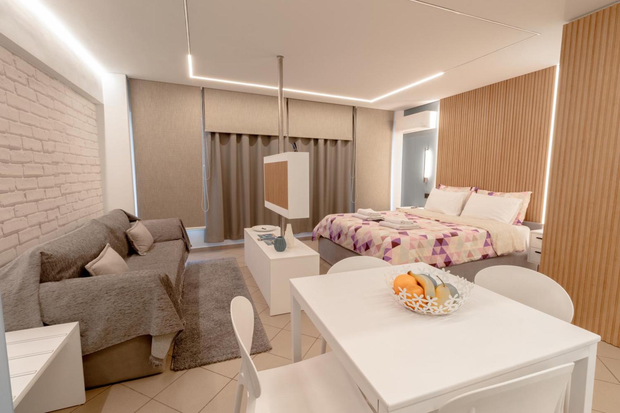 Nafpaktos-Luxury Suite Екстериор снимка