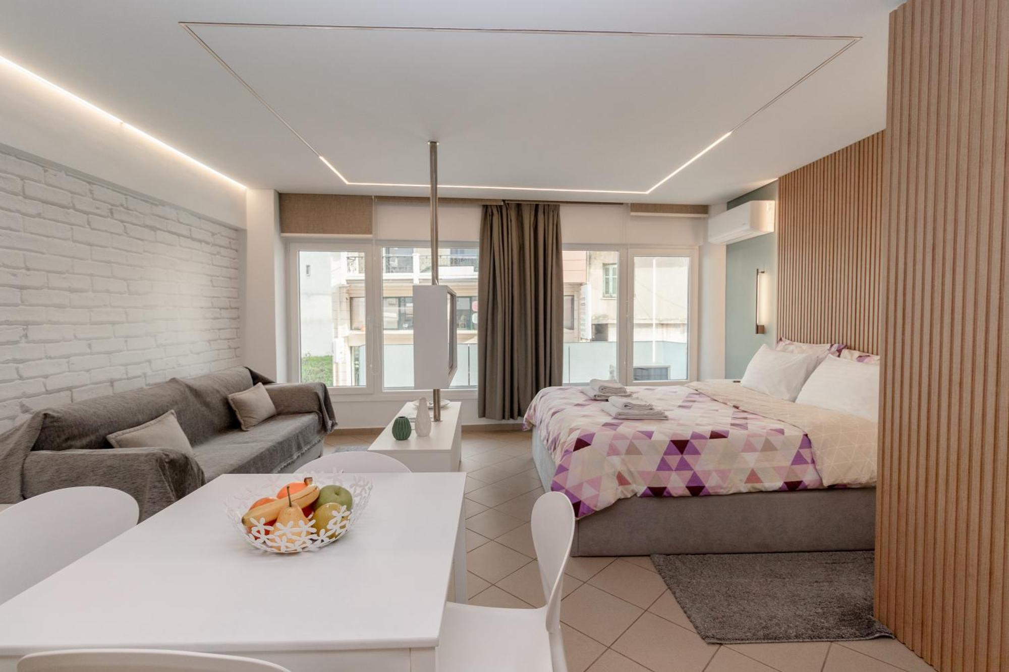 Nafpaktos-Luxury Suite Екстериор снимка